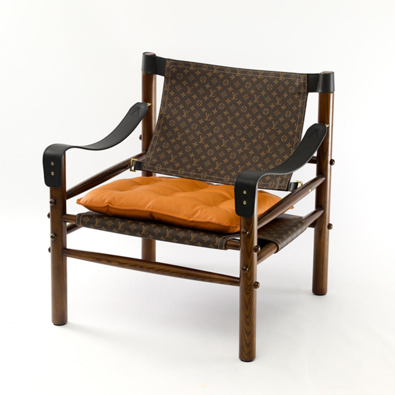 AERIUS Accent Chair | Premium Solid Wood & Saddle Leather | Contemporary Designer Armchair for Living Room & Lounge